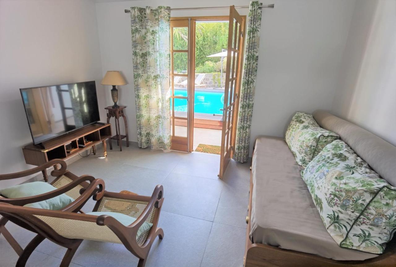 Le Jacaranda Du Guillaume Bed & Breakfast Le Guillaume Bagian luar foto